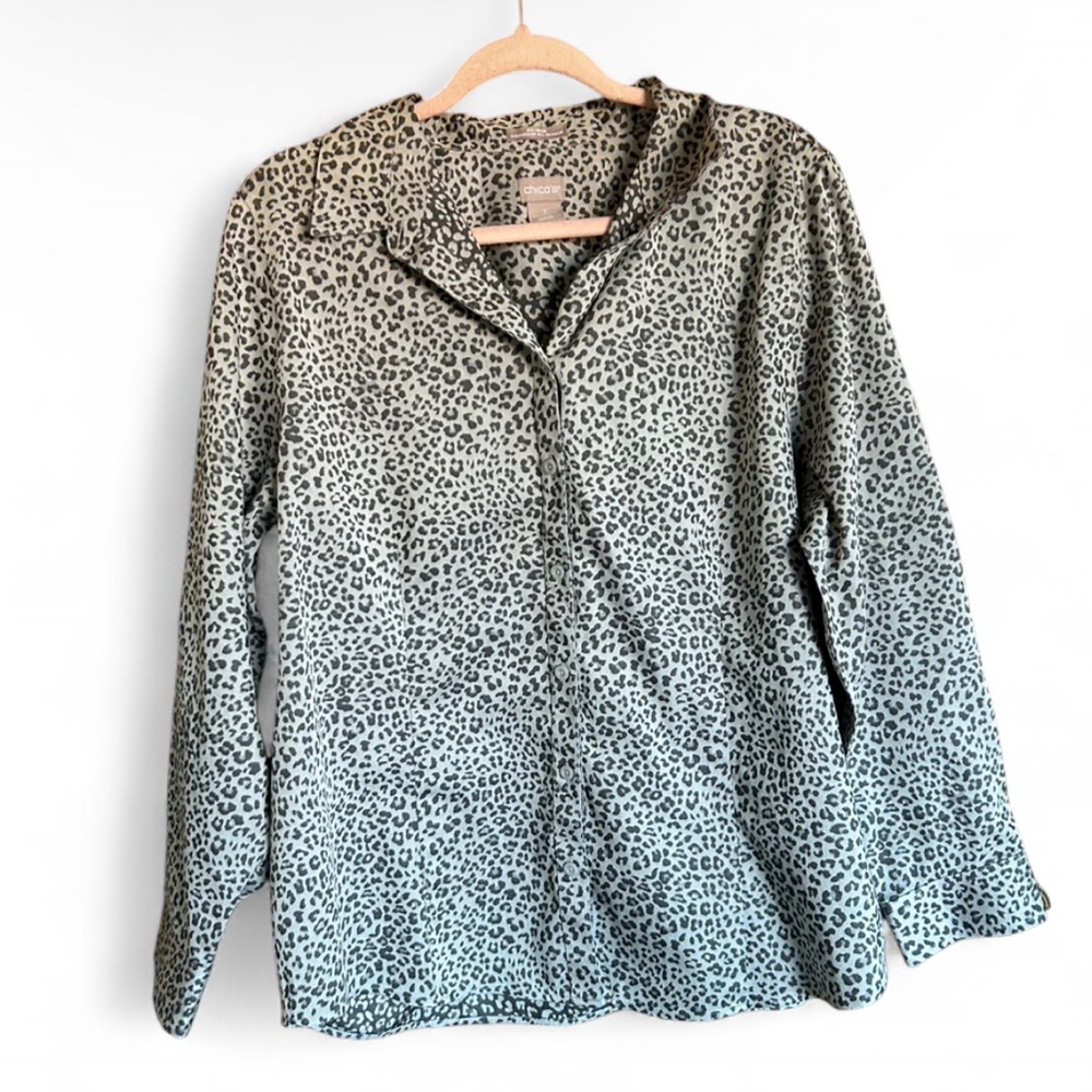 Chicos Leopard Animal Print Button Down Blouse Size 3 No Iron Coolmax US 16/18